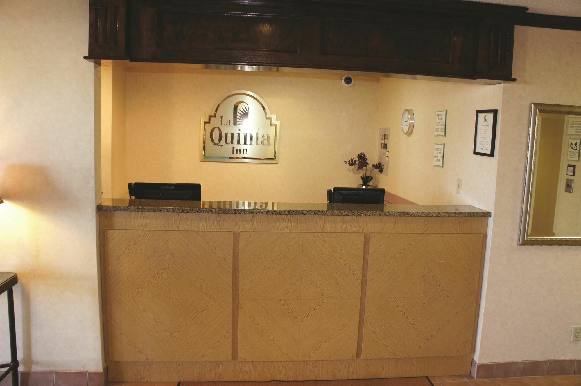La Quinta Inn By Wyndham St. Louis Hazelwood - Airport North Zewnętrze zdjęcie
